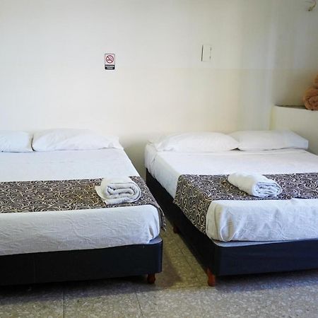 Hostal Con Terraza Y Parrilla En Palermo Buenos Aires Bagian luar foto