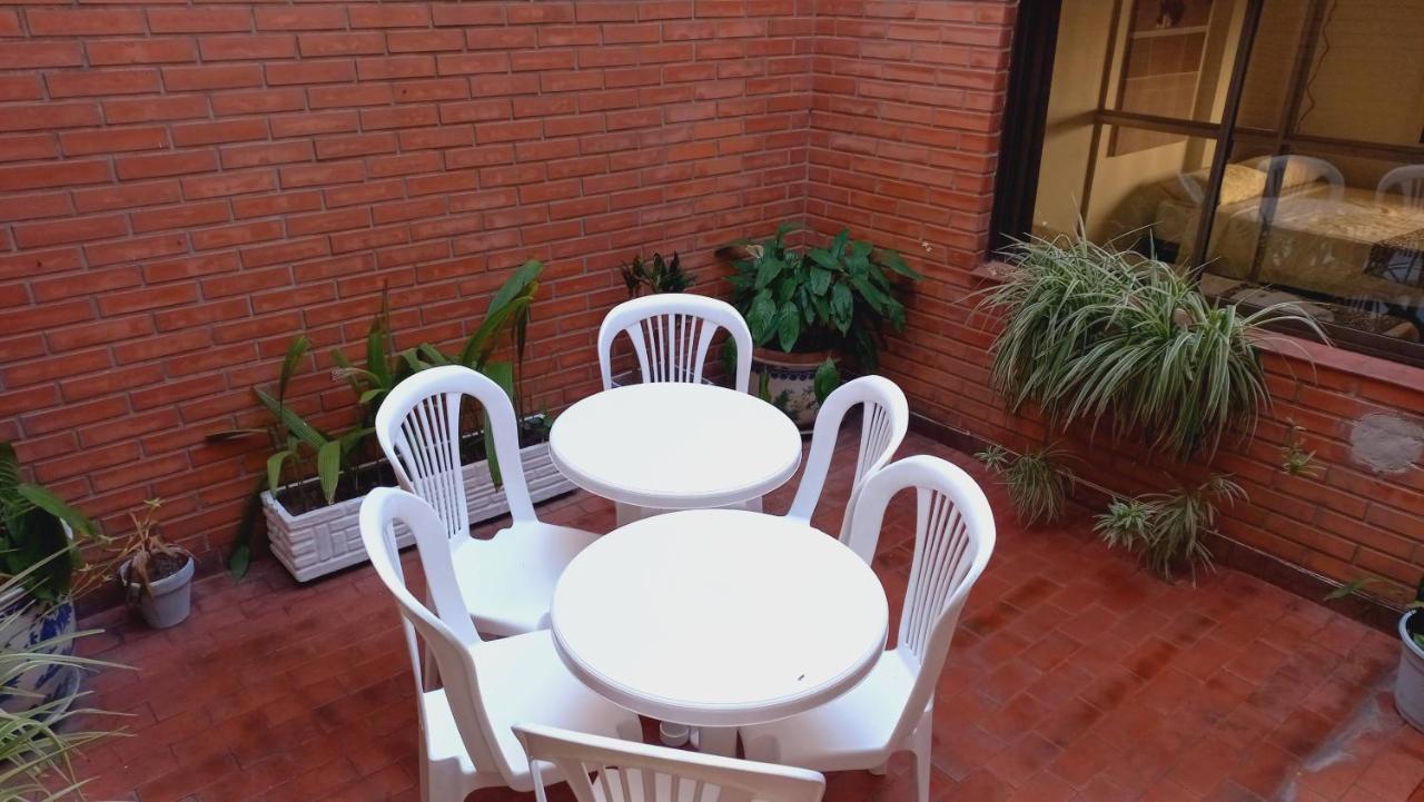 Hostal Con Terraza Y Parrilla En Palermo Buenos Aires Bagian luar foto