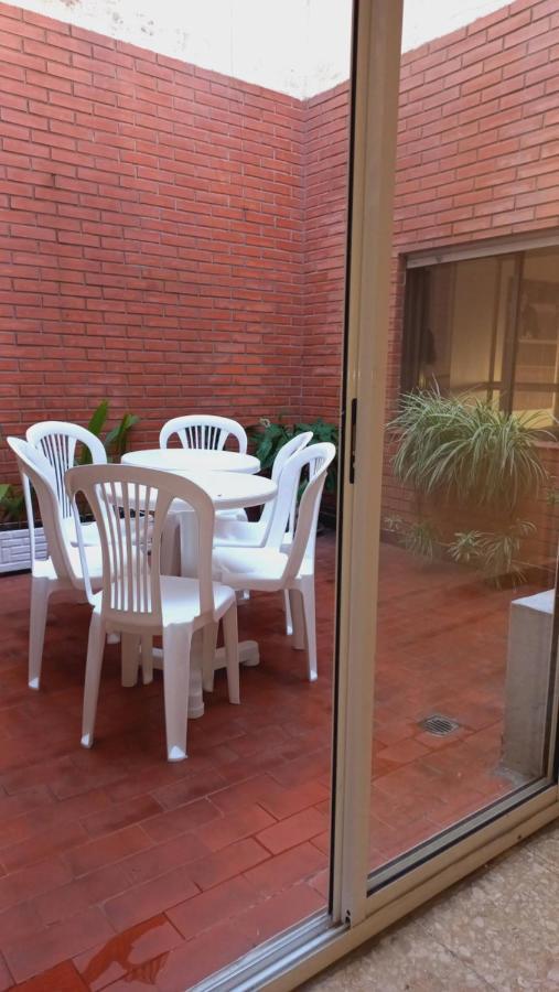 Hostal Con Terraza Y Parrilla En Palermo Buenos Aires Bagian luar foto